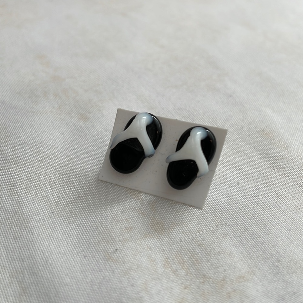 NWOT Flip-Flop Earrings